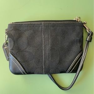 Coach Pouch